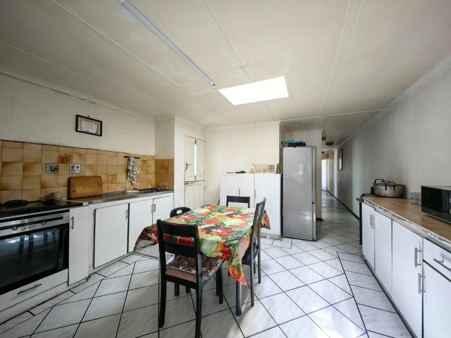 3 Bedroom Property for Sale in Portlands Western Cape